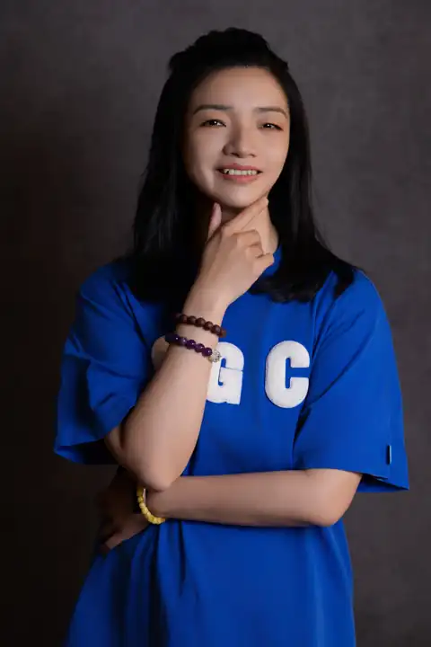 Joyce wearing her royal-blue GGC T-shirt